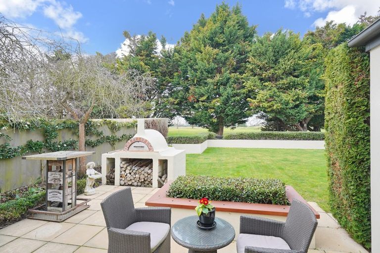 Photo of property in 28 Pepperwood Place, Shirley, Christchurch, 8061