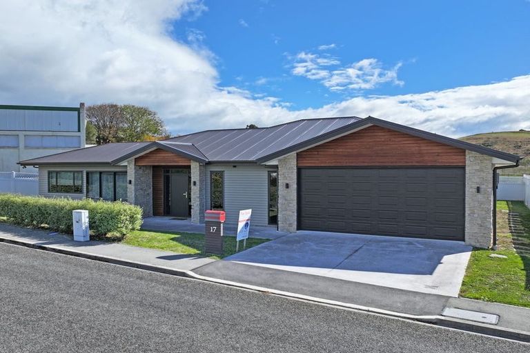 Photo of property in 17 Joy Street, Albany Heights, Auckland, 0632