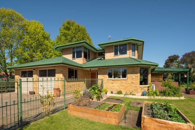 Photo of property in 44 Westhaven Place, Redwoodtown, Blenheim, 7201