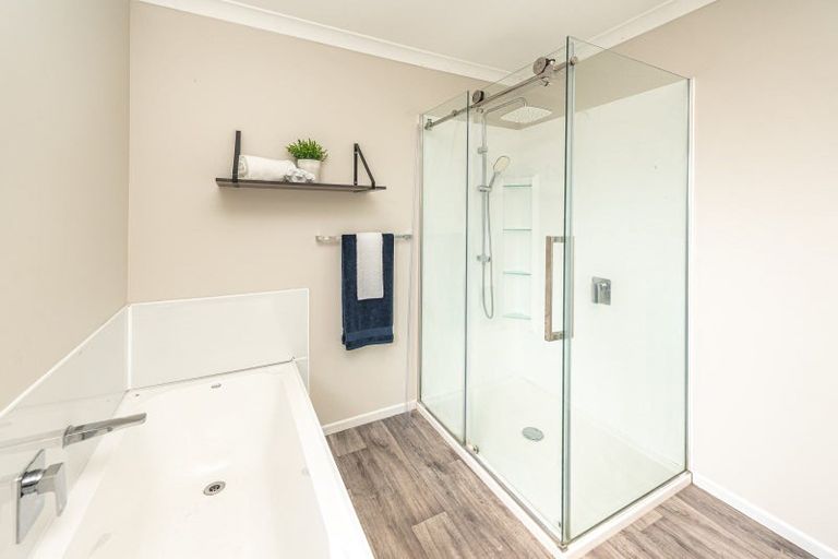 Photo of property in 81 Carlton Avenue, Tawhero, Whanganui, 4501