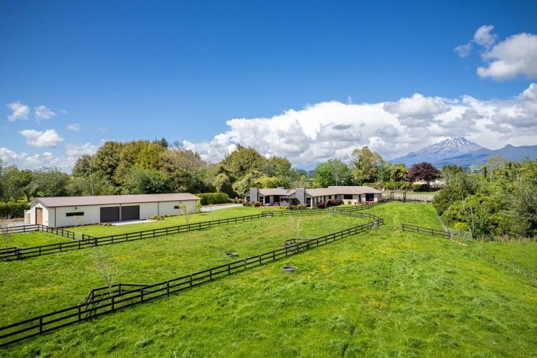 Photo of property in 1058 Mangorei Road, Mangorei, New Plymouth, 4371