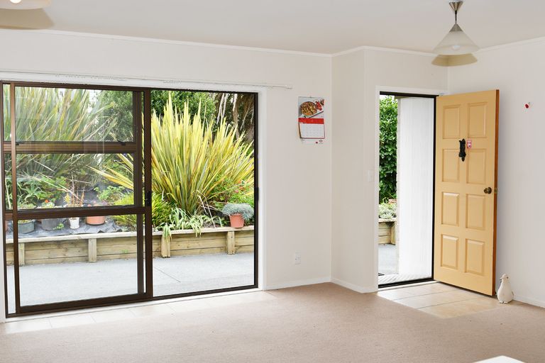 Photo of property in 8 Warin Place, Warkworth, 0910