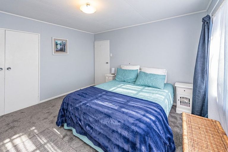 Photo of property in 16 Cambridge Street, Gonville, Whanganui, 4501