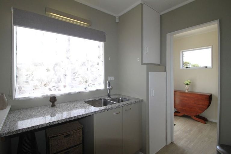 Photo of property in 3 Wright Street, Titahi Bay, Porirua, 5022