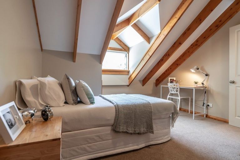 Photo of property in 2/35 Silverwood Lane, Leamington, Cambridge, 3495