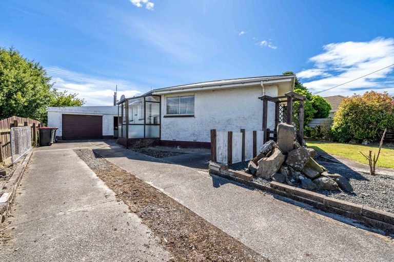 Photo of property in 11 Hamilton Street, East Gore, Gore, 9710