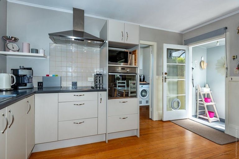 Photo of property in 1/112 Edward Avenue, Edgeware, Christchurch, 8013