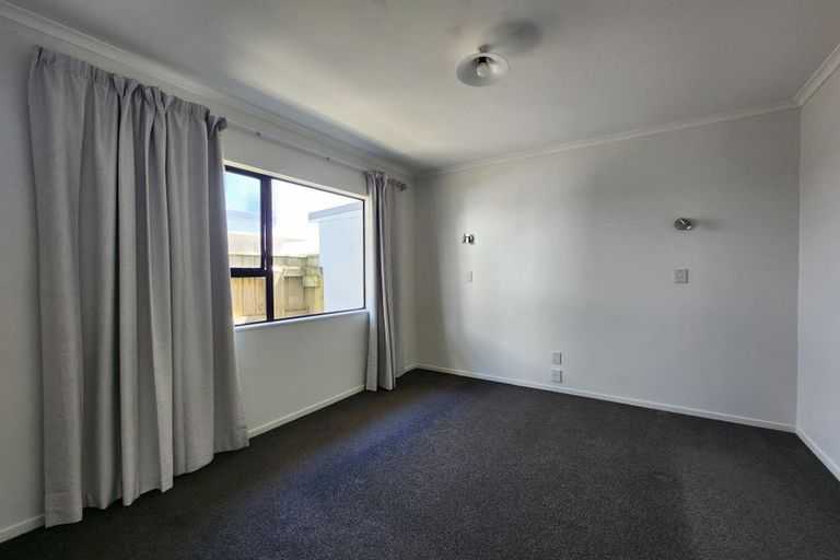 Photo of property in 13b Bulkeley Terrace, New Plymouth, 4310