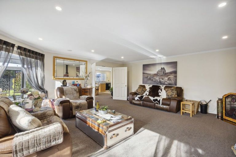 Photo of property in 24 Rowan Place, Mosgiel, 9024