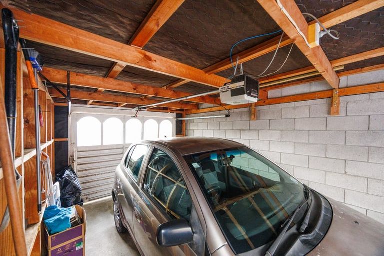 Photo of property in 235b Grey Street, Palmerston North, 4414