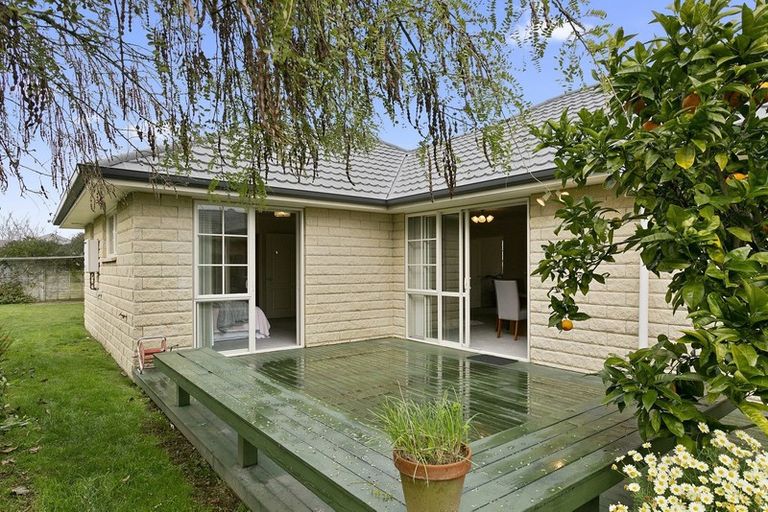 Photo of property in 36 Oaklands Drive, Cambridge, 3434