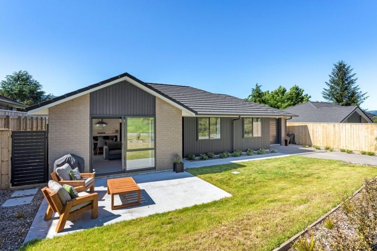 Photo of property in 21 Colorado Road, Totara Park, 5018