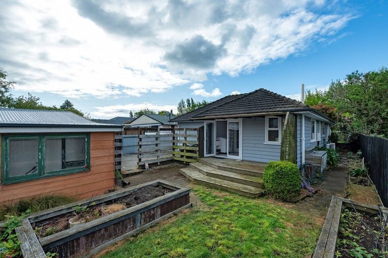 Photo of property in 86 Kellys Road, Mairehau, Christchurch, 8052
