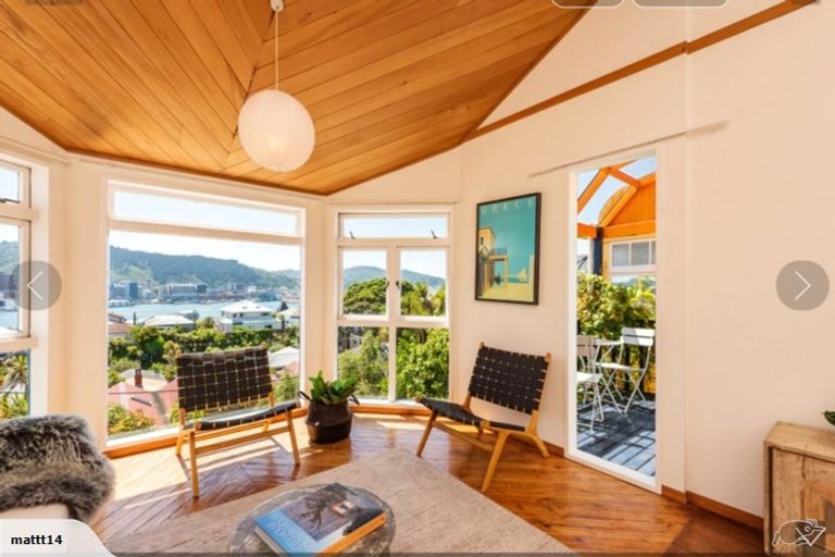 Photo of property in 5 Mcintyre Avenue, Mount Victoria, Wellington, 6011