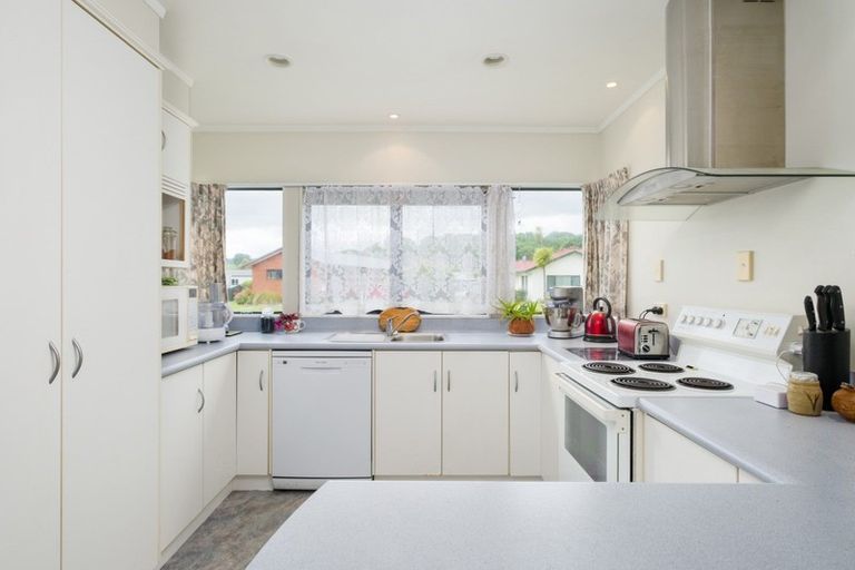 Photo of property in 18 Ruru Avenue, Lytton West, Gisborne, 4010