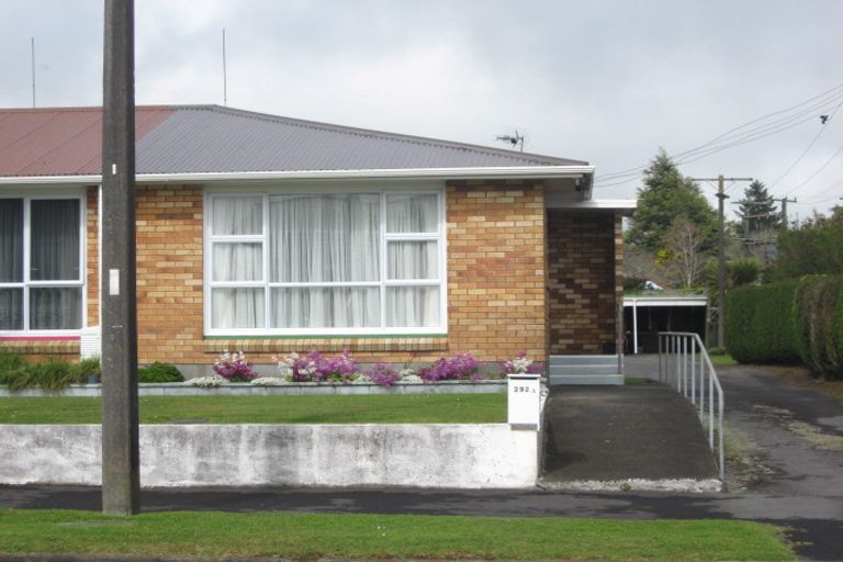 Photo of property in 292c Carrington Street, Vogeltown, New Plymouth, 4310