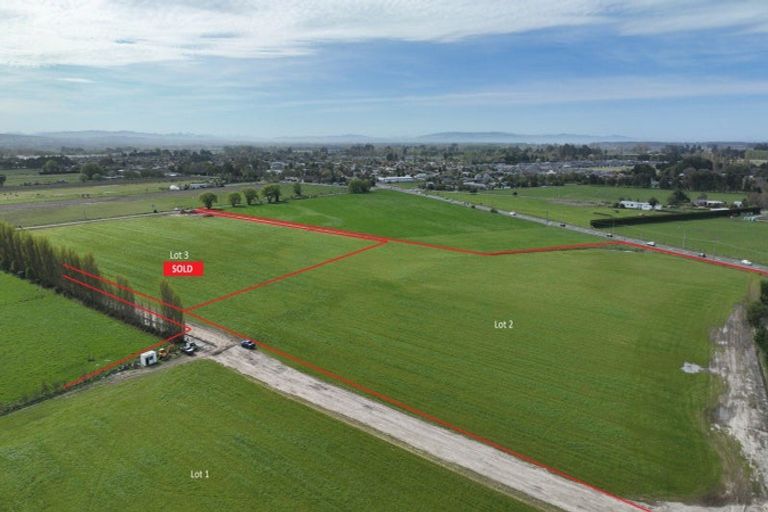 Photo of property in 27 Te Pouapatuki Road, Woodend, Kaiapoi, 7691
