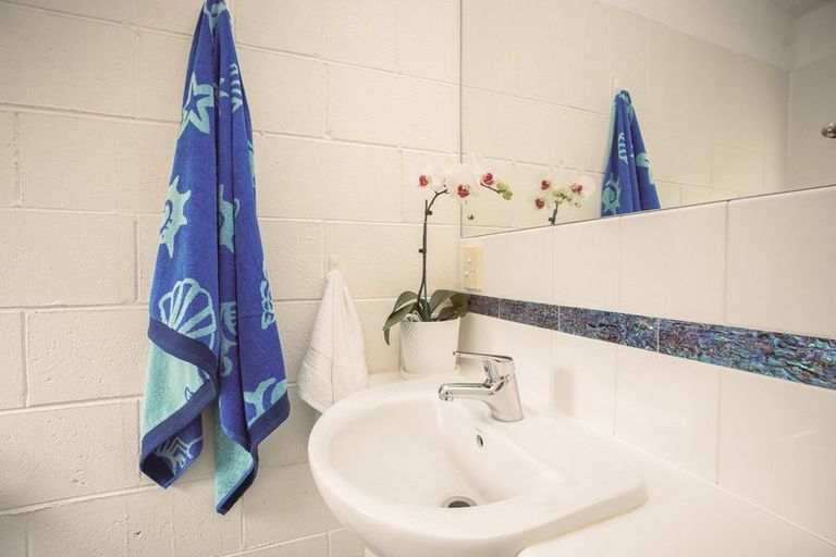 Photo of property in 5/3 Head Street, Sumner, Christchurch, 8081