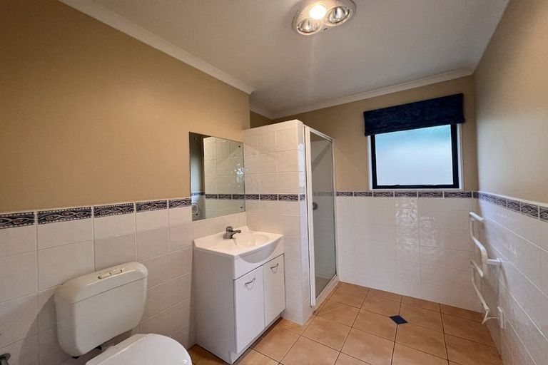 Photo of property in 15 Avonbrook Lane, Pukekohe, 2120