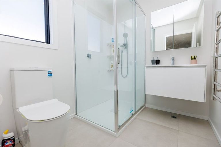 Photo of property in 6b Huia Street, Tawa, Wellington, 5028