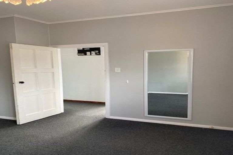 Photo of property in 173 Oxford Terrace, Epuni, Lower Hutt, 5011