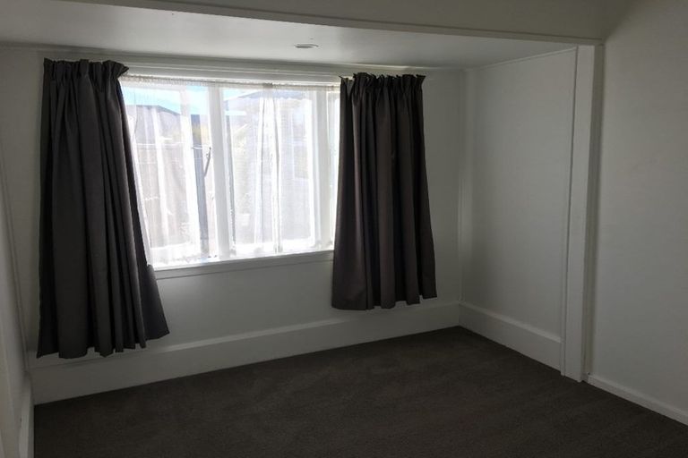 Photo of property in 1/231 Edgeware Road, Edgeware, Christchurch, 8013