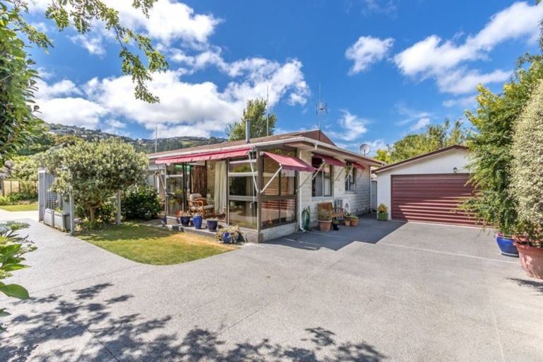 Photo of property in 2/10 Karen Lane, Beckenham, Christchurch, 8023