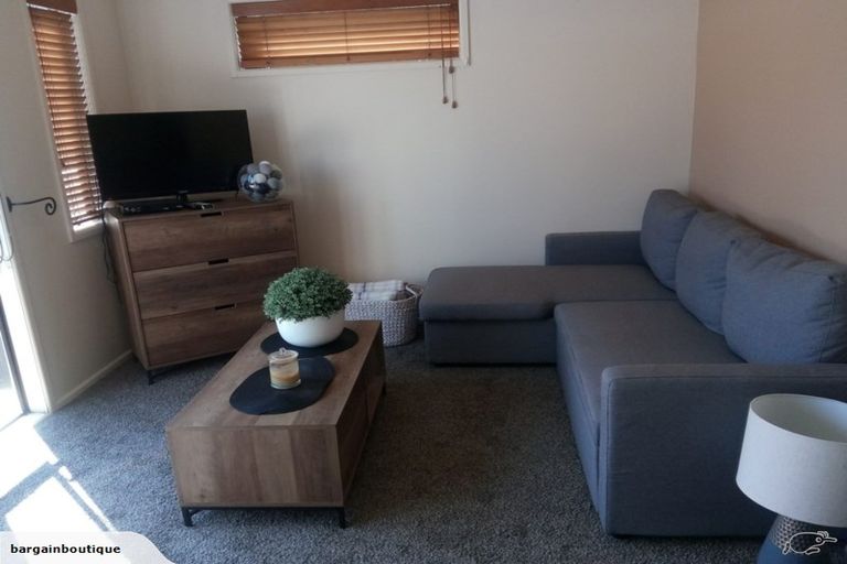 Photo of property in The Grange, 92/92 Bush Road, Albany, Auckland, 0632