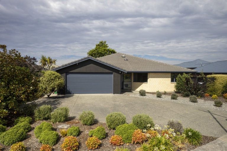 Photo of property in 16 Stark Place, Kaiapoi, 7630