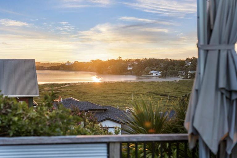 Photo of property in 11 Wesley Street, Devonport, Auckland, 0624