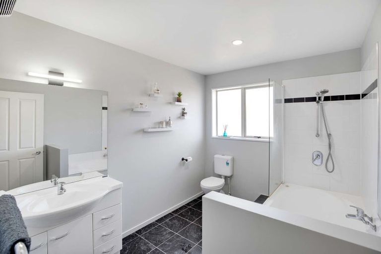 Photo of property in 453 Kainga Road, Brooklands, Christchurch, 8083