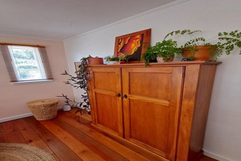 Photo of property in 276 Keyes Road, New Brighton, Christchurch, 8083