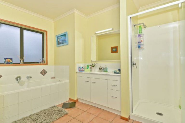 Photo of property in 3 Buckingham Place, Rototuna North, Hamilton, 3210