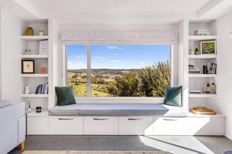 Photo of property in 32 Katania Heights, Brightwater, 7022