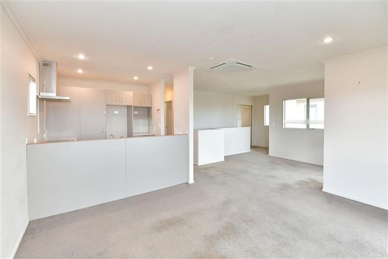 Photo of property in 22 Midshipman Court, Gulf Harbour, Whangaparaoa, 0930