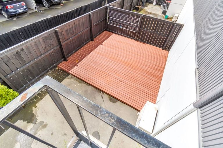 Photo of property in 3/27 Brockworth Place, Riccarton, Christchurch, 8011