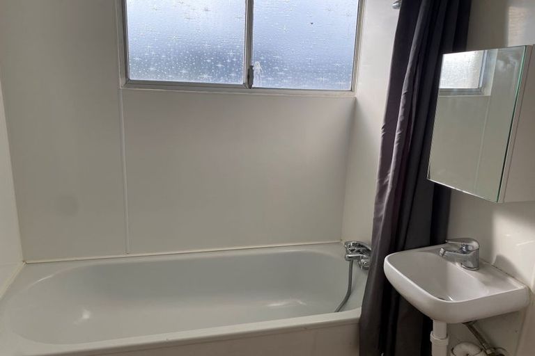 Photo of property in 43 Merton Street, Trentham, Upper Hutt, 5018