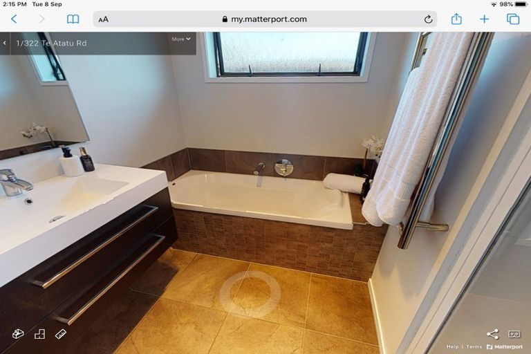 Photo of property in 1/322 Te Atatu Road, Te Atatu South, Auckland, 0610