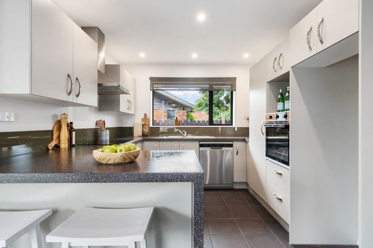 Photo of property in 14 Gladstone Road, Woodend, 7610