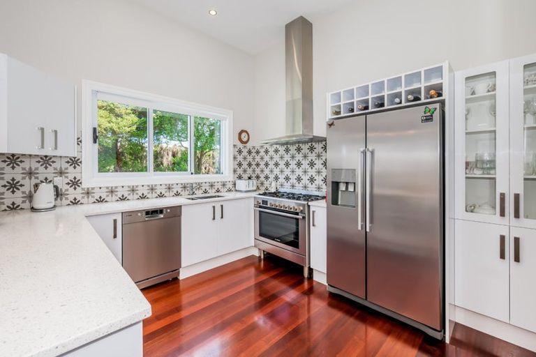 Photo of property in 20 Bell Street, Otaki, 5512