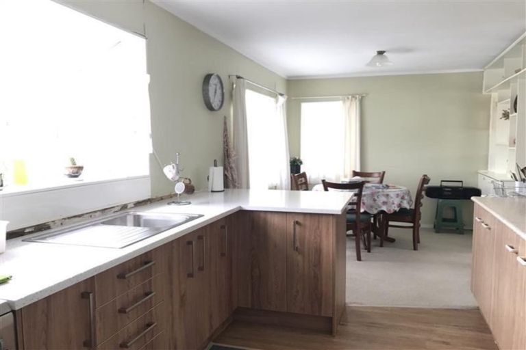 Photo of property in 11 Belinda Avenue, Flat Bush, Auckland, 2023