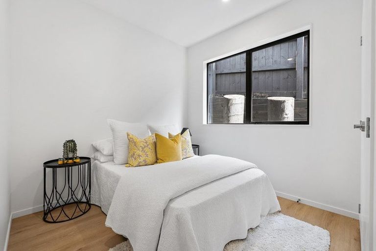Photo of property in 12d Rewi Street, Torbay, Auckland, 0630