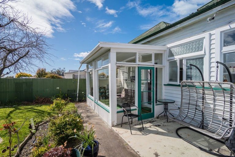 Photo of property in 37 Raymond Street, West End, Timaru, 7910