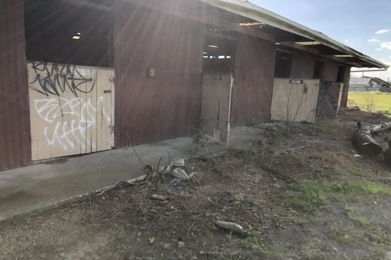 Photo of property in 74 Airfield Road, Takanini, 2112