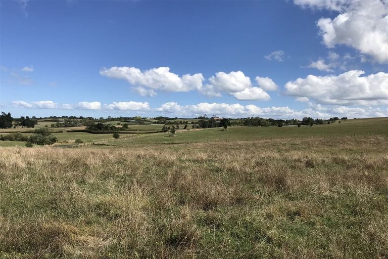 Photo of property in 582 Linwood Road, Karaka, Papakura, 2580