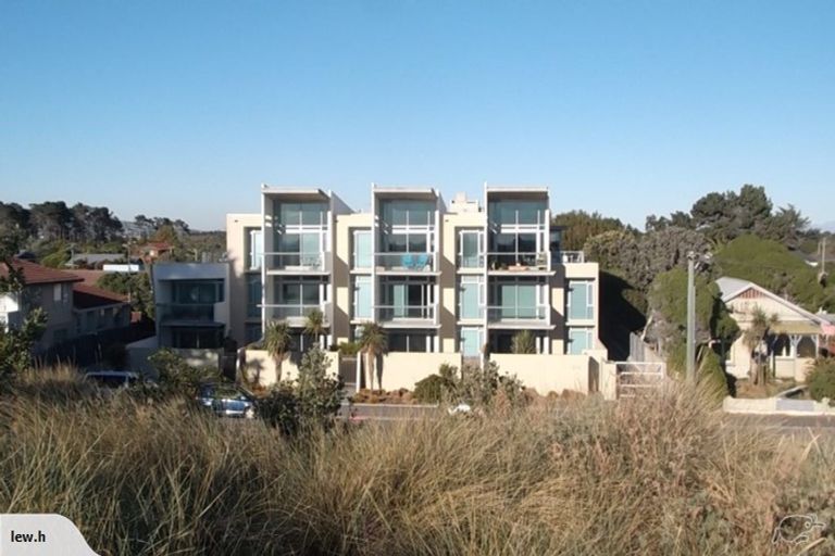 Photo of property in 6/272 Marine Parade, New Brighton, Christchurch, 8061