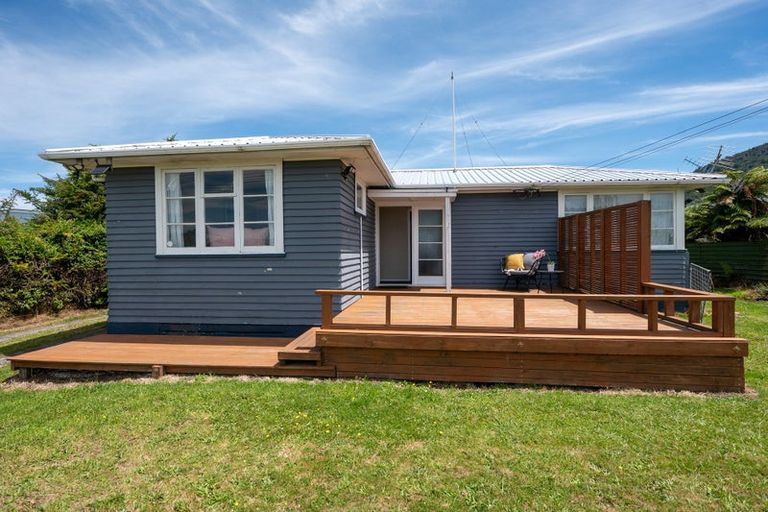 Photo of property in 8 Tui Road, Western Heights, Rotorua, 3015