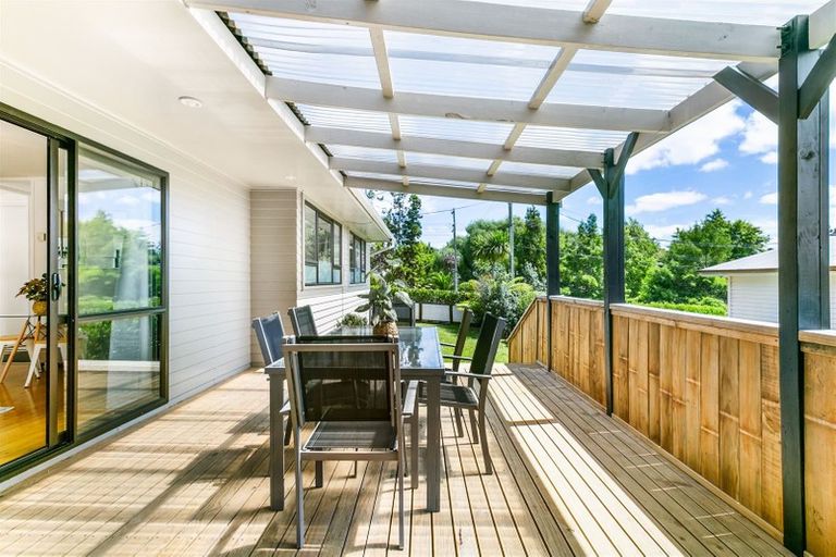 Photo of property in 8 Karaka Road, Whenuapai, Auckland, 0618