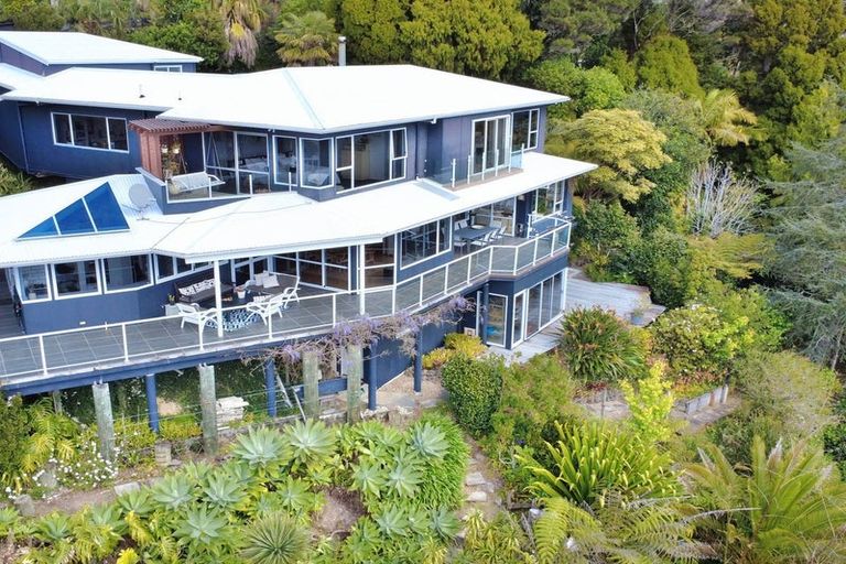 Photo of property in 13 English Bay Road, Opua, 0200
