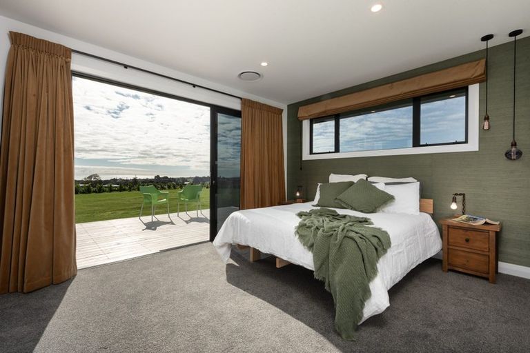 Photo of property in 2 Ekuarangi Place, Kaitake, New Plymouth, 4374